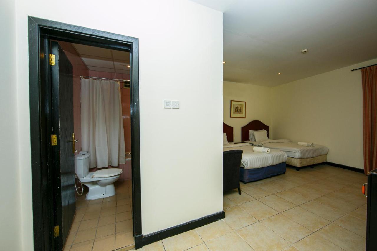 Bahrain Plaza Hotel Manama Ngoại thất bức ảnh