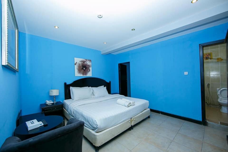 Bahrain Plaza Hotel Manama Ngoại thất bức ảnh